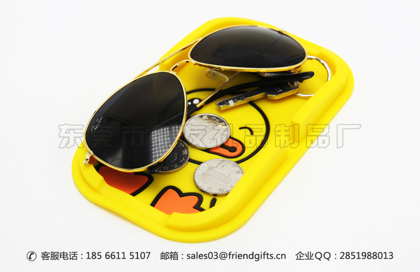 資深專業(yè)生產(chǎn)汽車手機防滑墊、車載手機防滑墊廠家