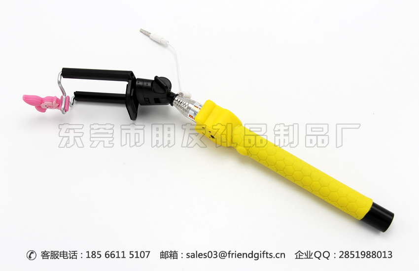 迪士尼授權(quán)訂做卡通自拍桿硅膠套、卡通帶線自拍神器生產(chǎn)廠家