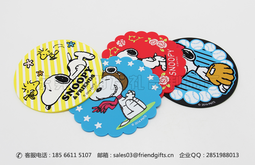 史努比(Snoopy)硅膠印刷杯墊定制