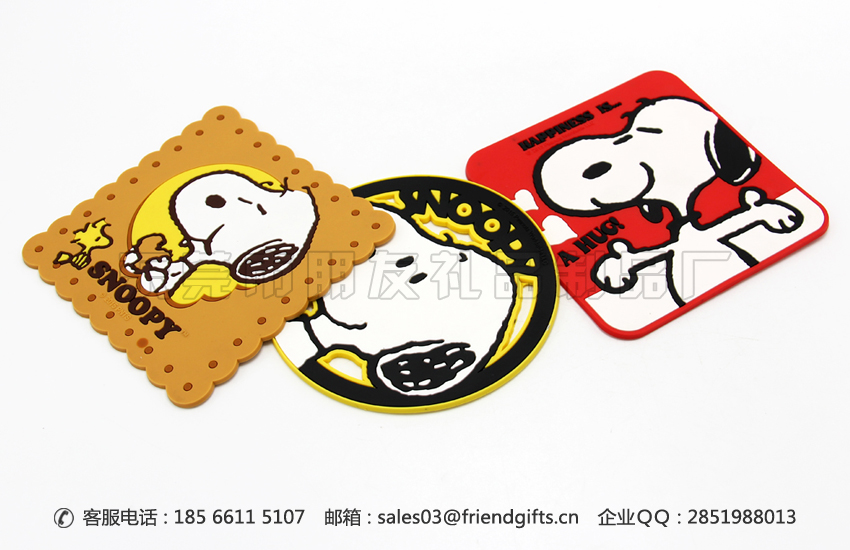 東莞定做pvc軟膠餐墊、硅膠隔熱墊廠家